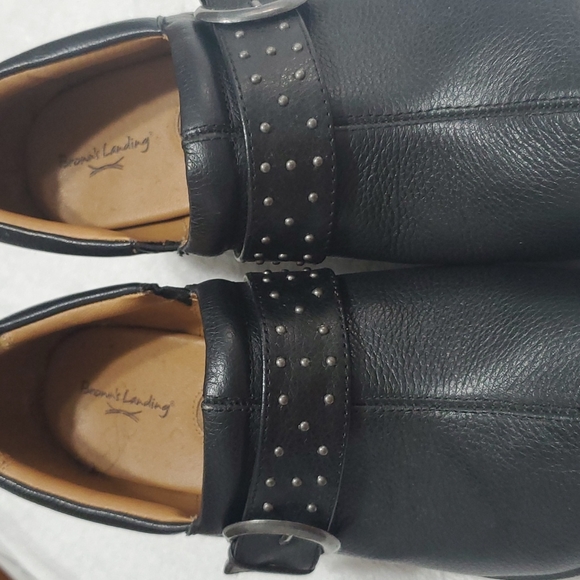 Shoe - Picture 4 of 6